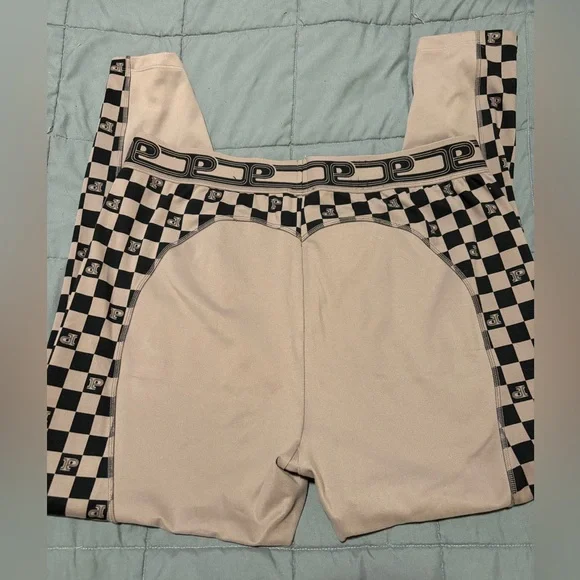 VICTORIA’S SECRET PINK Active Tan and Black Checkered Leggings Womens Size XXL - Picture 5 of 8